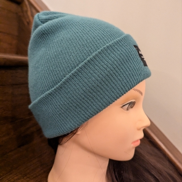 Aeropostale Teal Beanie one size knit toque - Picture 3 of 6